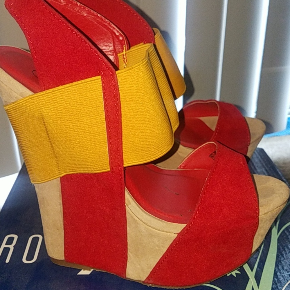 Wedge shoe